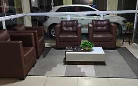 belíssimo apartamento em frente ao buriti shopping